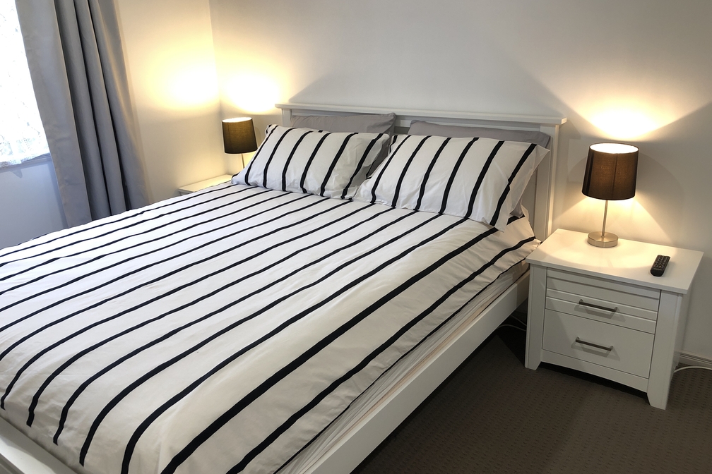 Room 6, Arundel house, Gold Coast, Queensland