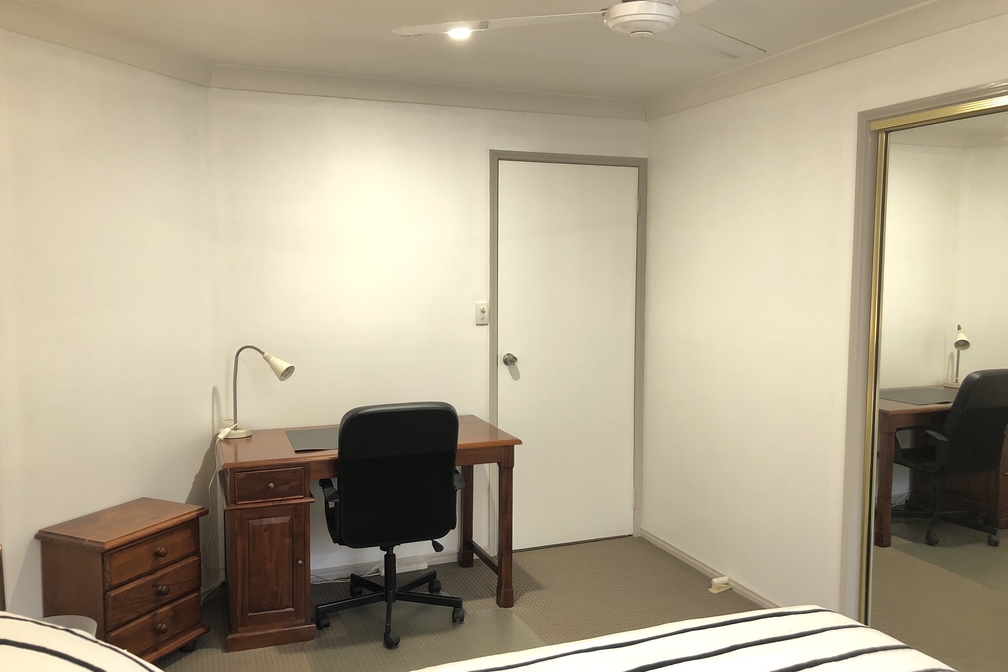 Room 6, Arundel house, Gold Coast